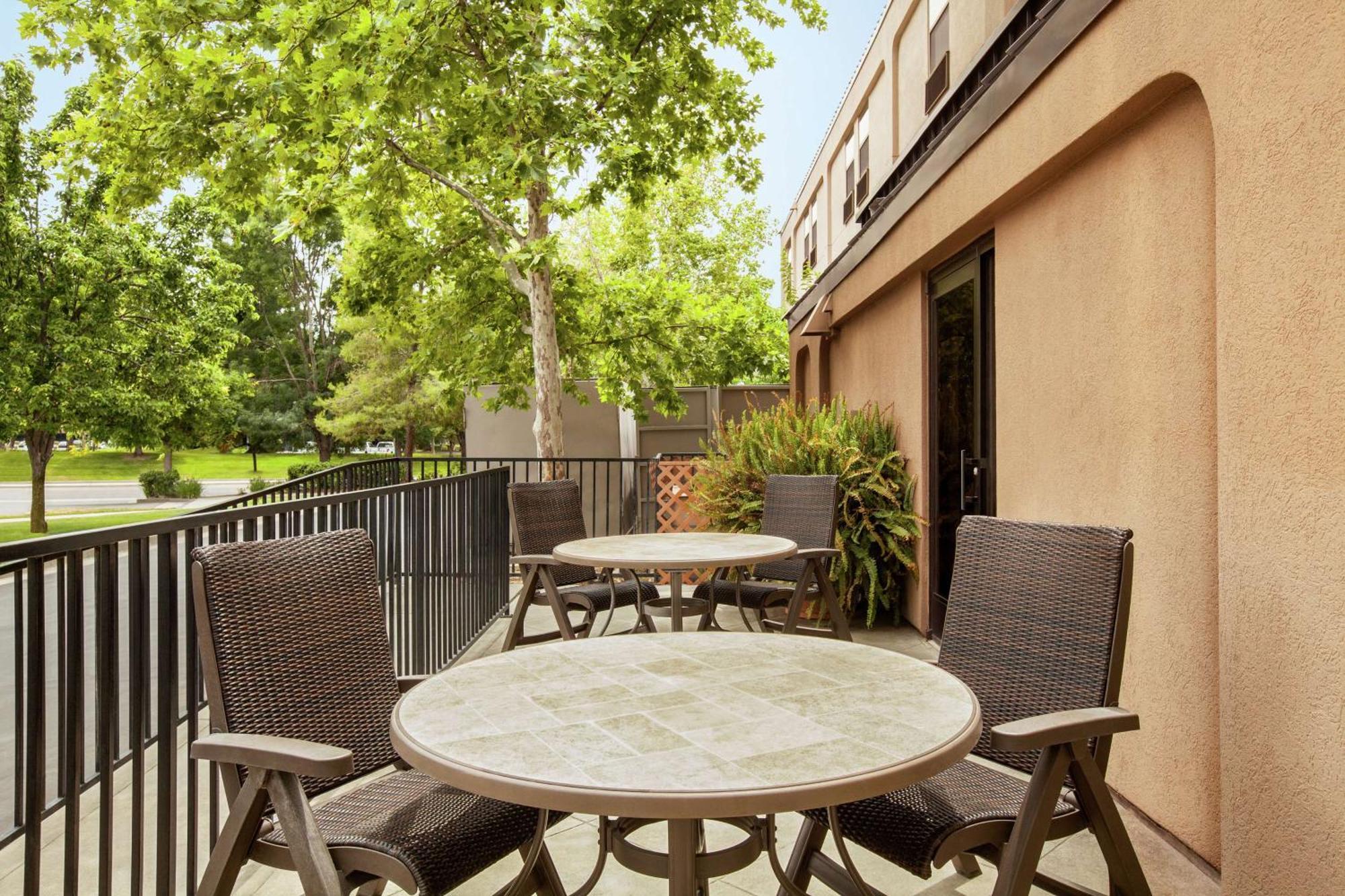 Hampton Inn Sacramento/แรนโช คอร์โดวา ภายนอก รูปภาพ